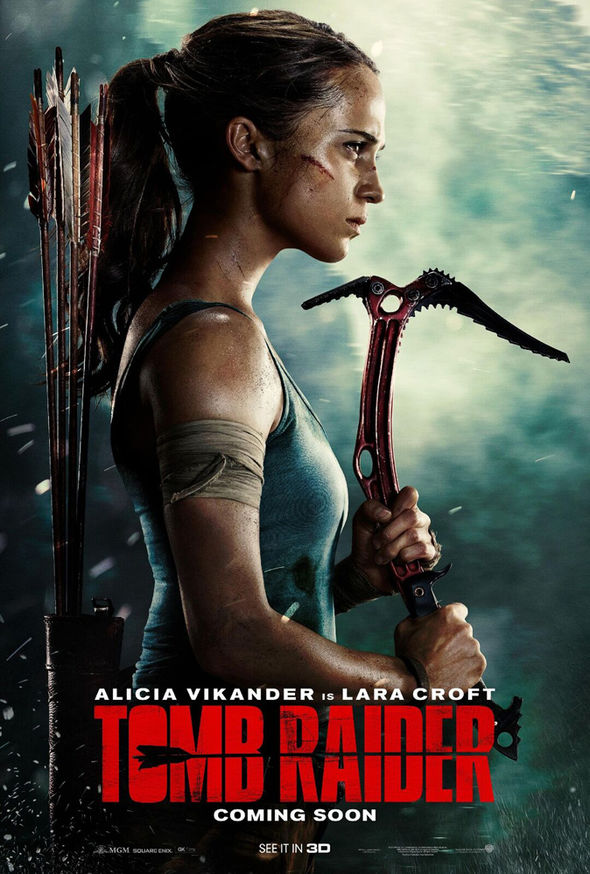 ALICIA-VIKANDER-1224758