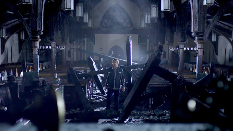 Gods-Not-Dead-Light-in-Darkness-900